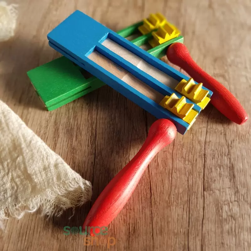 Crécelle en bois Montessori