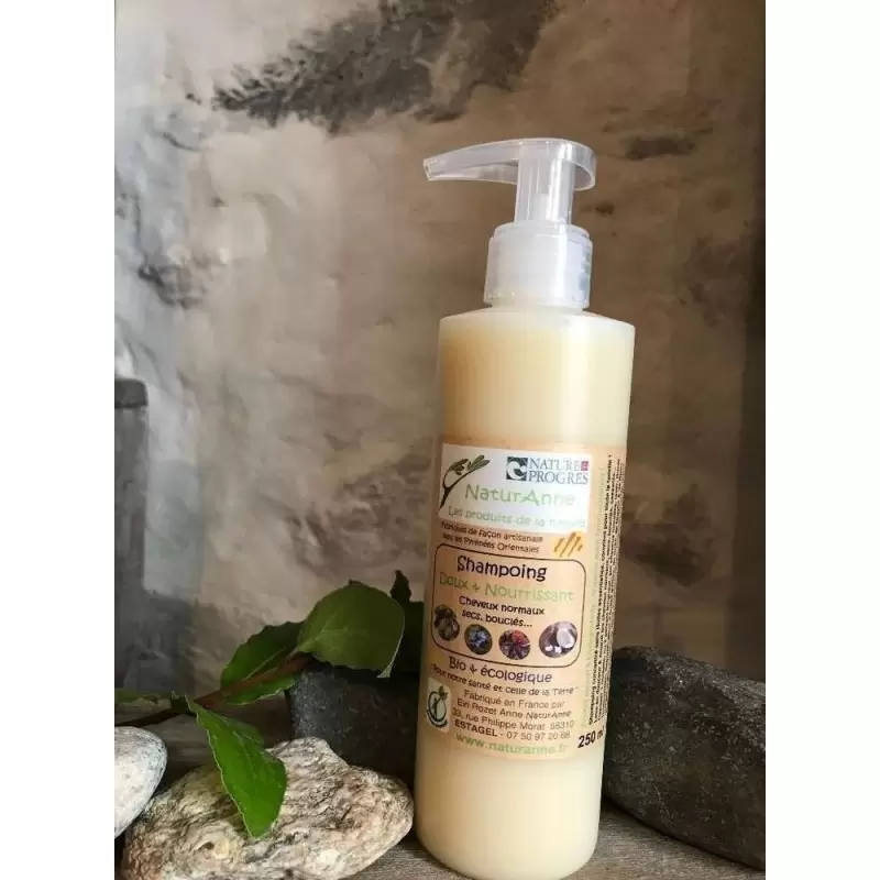 Shampooing BIO à la nigelle & ricin - Doux & nourrissant - Naturanne