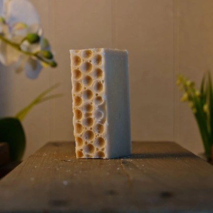 Savon BIO au  miel - sans huiles essentielles - 135g - Savonnerie Artisanale du Jura