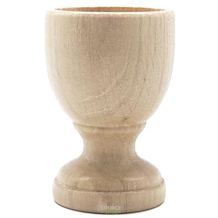 Coquetier ciré en bois de charme du Jura - Artisanal & Local