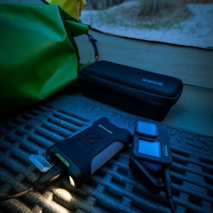 Kit batterie externe solaire + Panneau solaire Nomad 10W